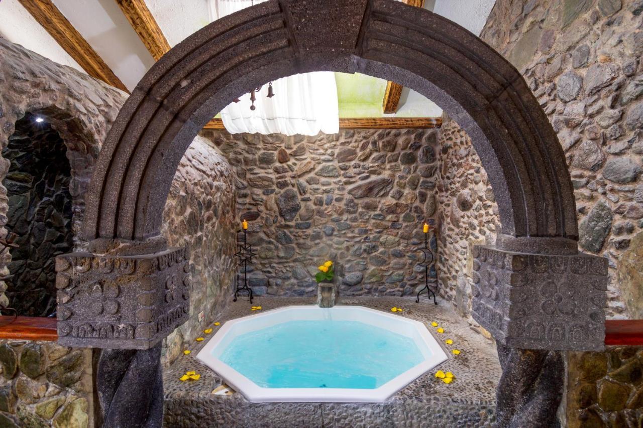Samari Spa Resort Baños Exteriér fotografie