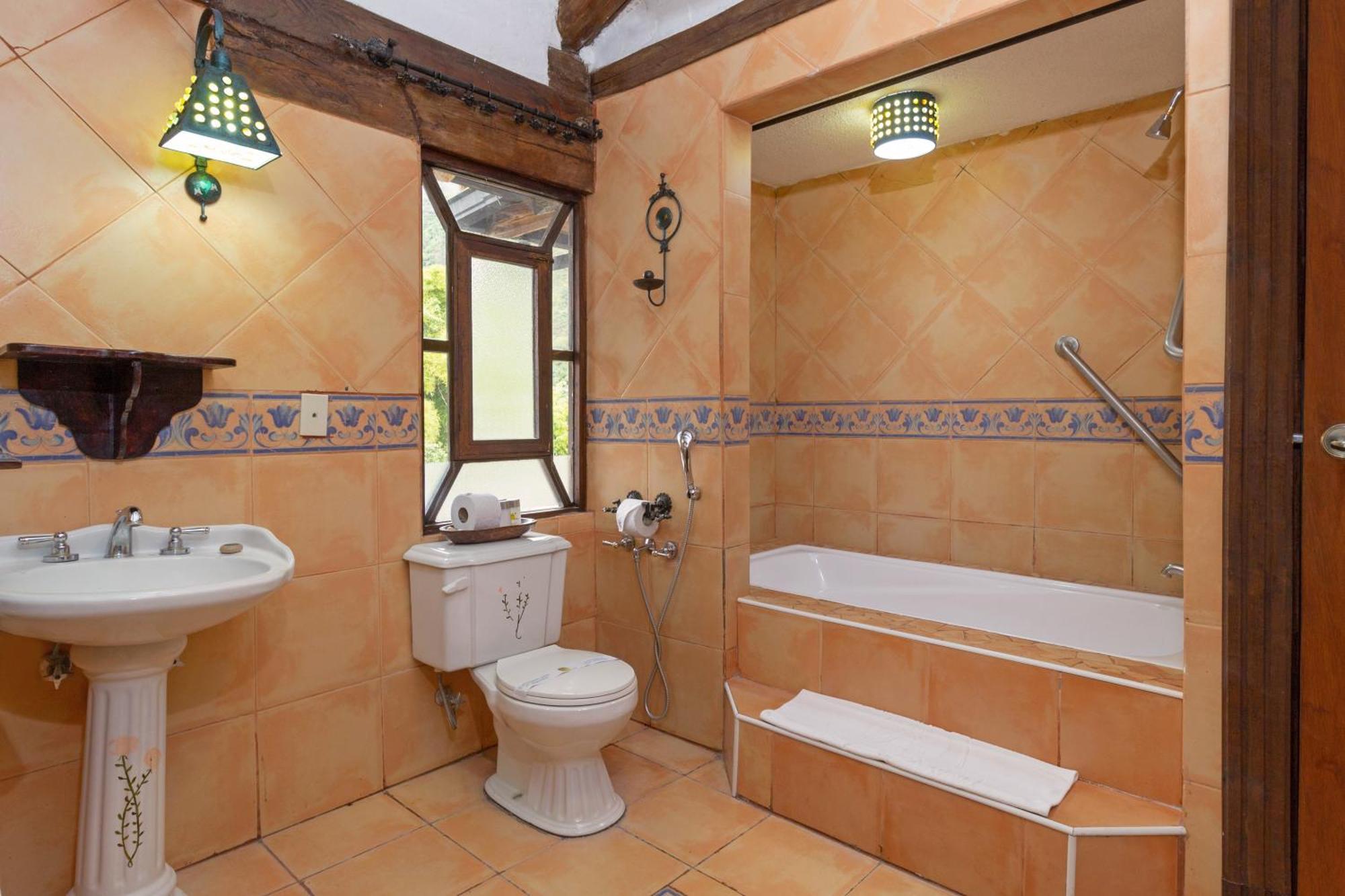 Samari Spa Resort Baños Pokoj fotografie